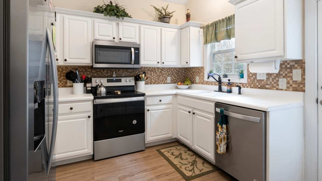 Small Kitchen Layout Design Ideas: Choosing the Perfect Floor Plan for Your Space